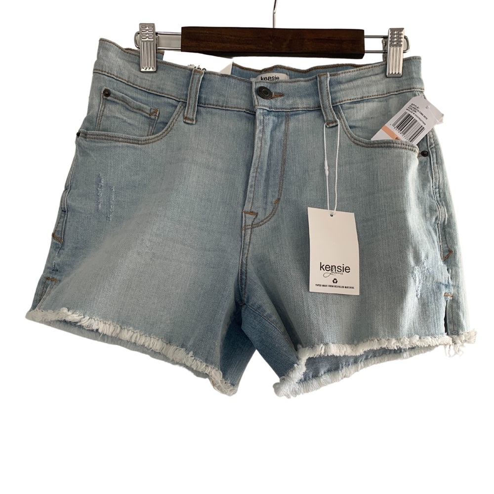 NWT Kensie Denim Midrise Frayed Hem Shorts